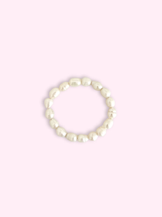 Pull-On Pearl Bracelet